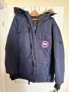 Vintage Canada Goose Expedition Parka- Down-Fill with Fur Trim Hood. Navy.